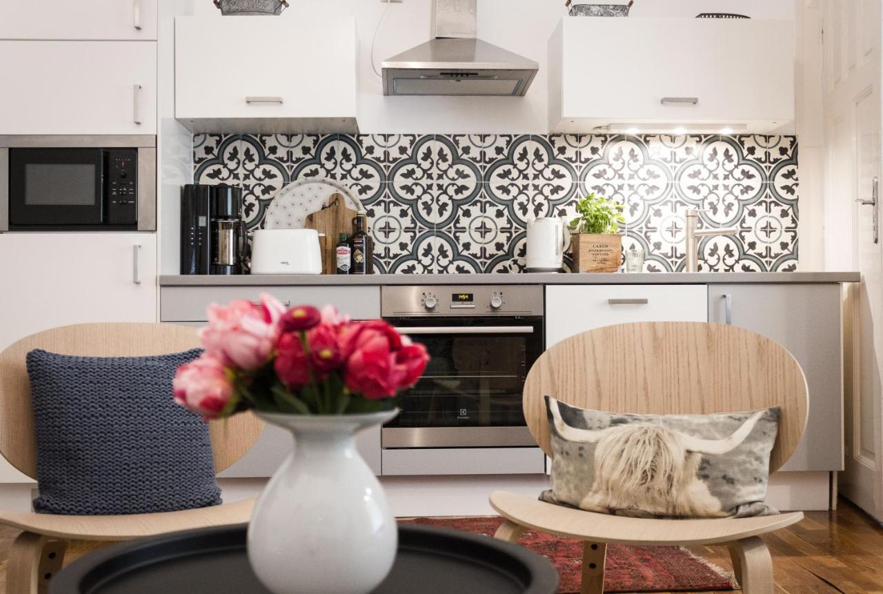 Charming And Unique Apartment With Balcony By The Great Synagogue بودابست المظهر الخارجي الصورة