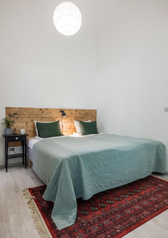 Charming And Unique Apartment With Balcony By The Great Synagogue بودابست المظهر الخارجي الصورة