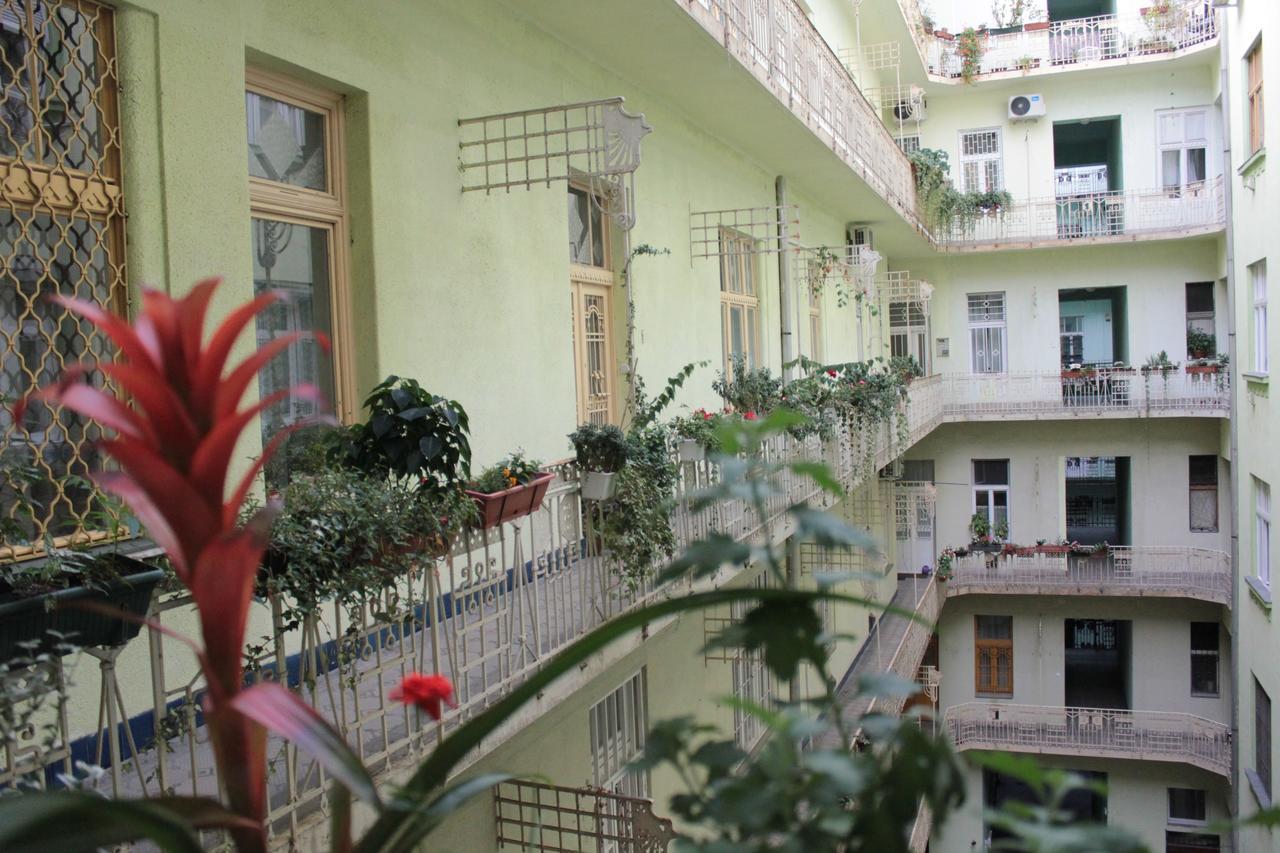 Charming And Unique Apartment With Balcony By The Great Synagogue بودابست المظهر الخارجي الصورة